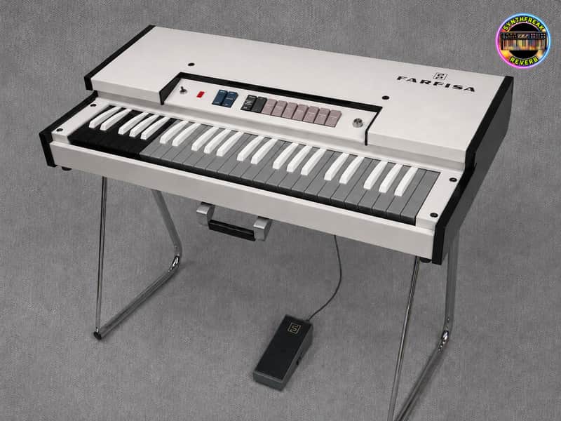Farfisa FAST 3 ✅ Rare Vintage Italian Combo Organ ✅ Iconic Psychedelic 70s Transistor Sound ✅ Fully Checked & Cleaned ✅ Striking "FAST" Series Aesthetic ✅ Worldwide Shipping image 1