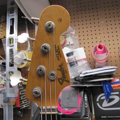 Fender Jazz Bass 62 1962 RI Reissue Stack Knob USA 1989 - Candy Apple Red image 8
