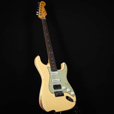 Fender Custom Shop Deluxe Stratocaster w/ Seymour Duncan SH4B Humbucker, Relic/ Closet Classic Hardware- Aged Vintage White 2026 (R148062) image 14