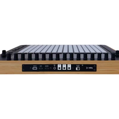 Reliq Instruments Reliq Hybrid Sequencer + Matrix Mixer (Wood) image 3