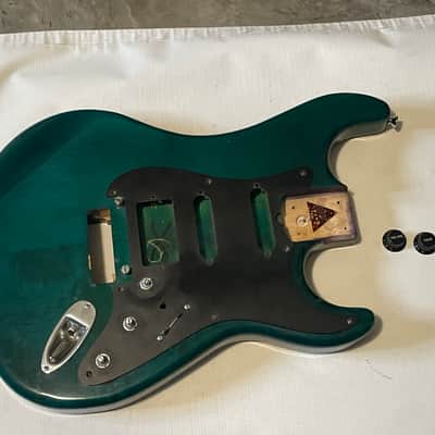 1983-84 Kramer USA Pacer Deluxe C Series Plate Emerald Green Stain Maple Guitar Body Floyd Ready