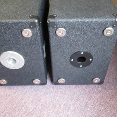 Peavey 112PT PA Enclosure 12-inch Pair with one Peavey stand image 11