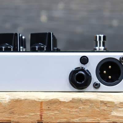 Darkglass Electronics Mucrotubes B7K v2 Analog Bass Preamp Effect Pedal image 5