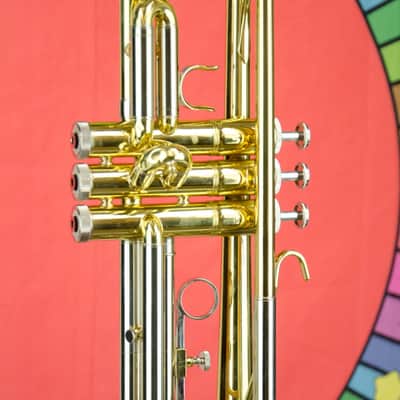 Used Accent TR512L Trumpet w/ case & 7C mouthpiece image 3