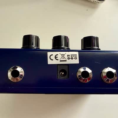 MXR EVH30 5150 Chorus 2018 - Present - Blue/Cream image 5