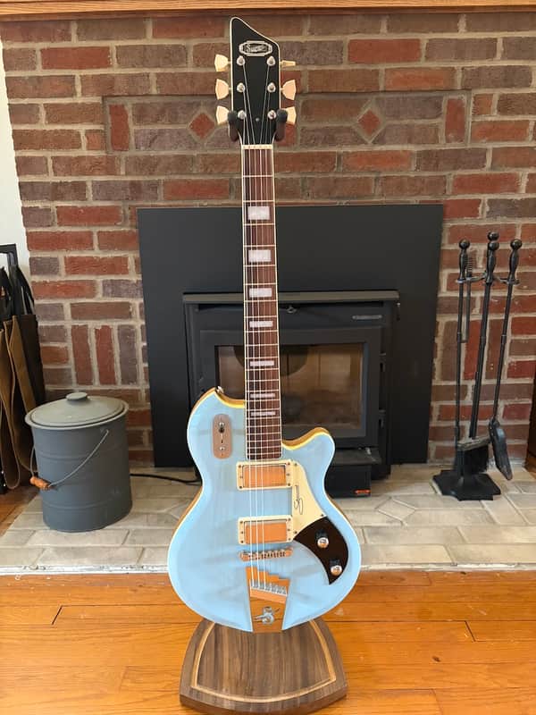 Supro Silverwood