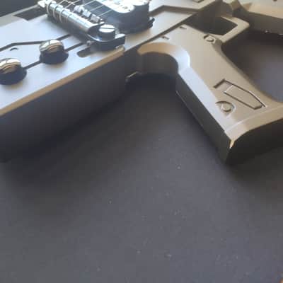 Esp Custom Shop Gundam 2002 EFSF Beam Raygun Guitar with original Gundam softcase ! image 8