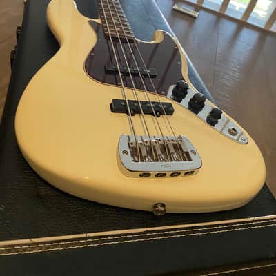G&L Jazz Bass 2019 Olympic White image 2