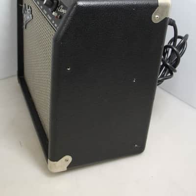 Fender 70W Champion 20 Guitar Amplifier image 4