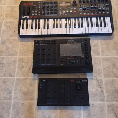 Akai Mpc live 2 and  mpc studio and mpk249 2020 - In good condition