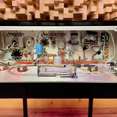 Universal Audio Teletronix LA-2A Leveling Amplifier / Optical Compressor. LA 2A LA2A image 15