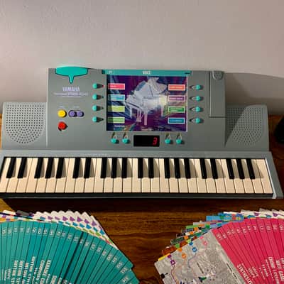Yamaha PSS-104 Rare Vintage Toy-Synth (1991) with original cartridges and magnetic cards image 2