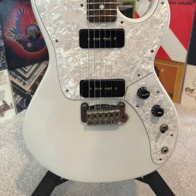 G&L F-100 Series II - Comes with Hardshell Case - 1980 - White Refin image 2