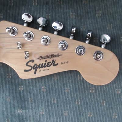 ~Cashified~ Fender Squier Stratocaster Mini, Optional Bridge Humbucker image 2
