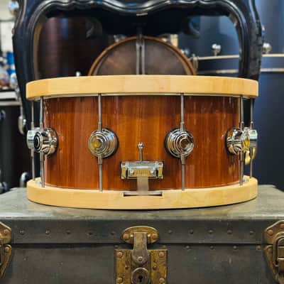 Walfredo Reyes Jr Collection DW Collectors 6.5x14 Maple Mahogany Wood Hoop Snare Drum - Natural Lacquer over Mahogany Gloss image 4