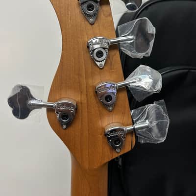 Sadowsky MetroExpress 21 Fret Vintage M/J Bass 5 String Maple Fretboard - Ocean Blue Metallic image 5