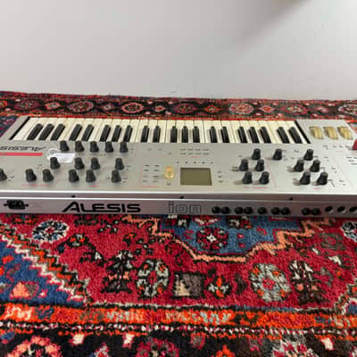 Alesis Ion 49-Key Analog Modeling Synthesizer image 5