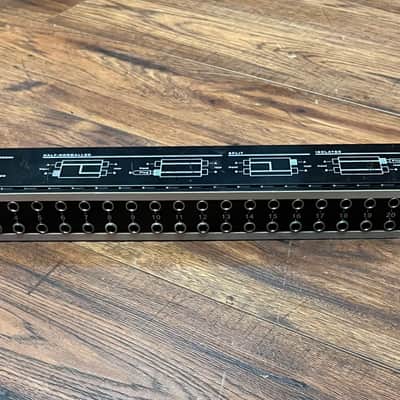 Neutrik NYS-SPP-L1 modular Patch Panel image 1