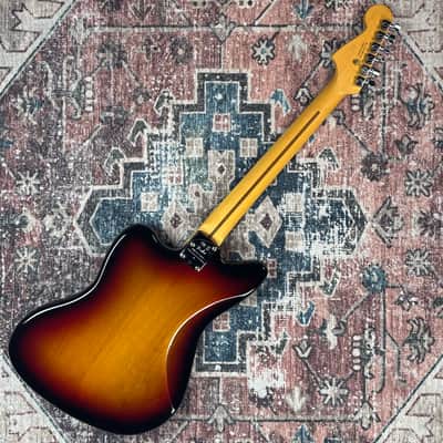 2021 Fender American Professional II Jazzmaster 3 Color Sunburst Offset Made In USA Electric Guitar W/ Original Hardshell Case & Paperwork! image 4