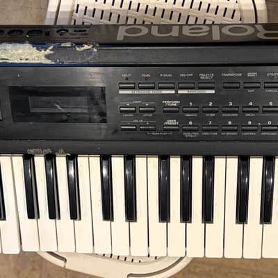 Roland XP-10 Keyboard Synthesizer Vintage Synth 61 Keys new LCD screen Read image 6