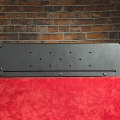 QSC CX204V 4-Channel Power Amplifier image 7