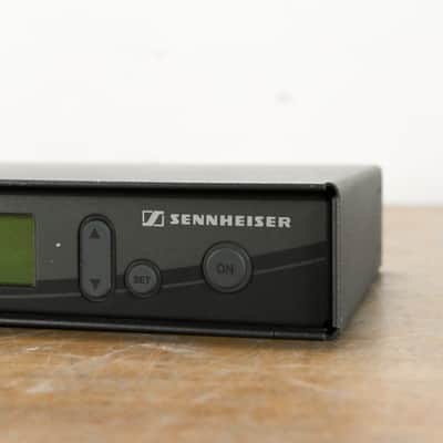Sennheiser SR 300 IEM G2 Wireless Transmitter 518-554 MHz (NO PSU) CG011WJ image 2