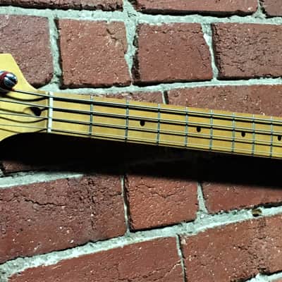 Daion Performer Bass Left Hand - 1986 image 5