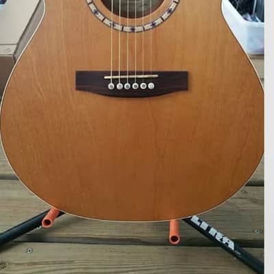 Art & Lutherie Folk Cutaway - Cedar Sunrise | Reverb