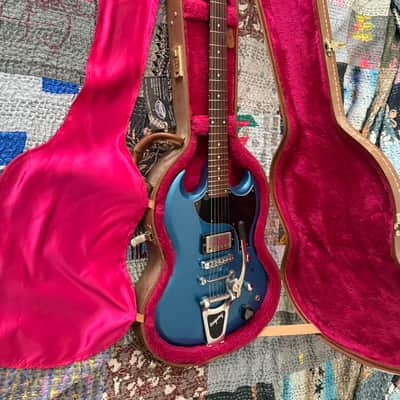 Gibson SG-X 1998 - Custom repaint to Pelham Blue + added Bigsby image 8