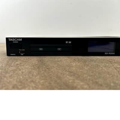 Tascam SS-R200 - Audio Recorder - Good image 2