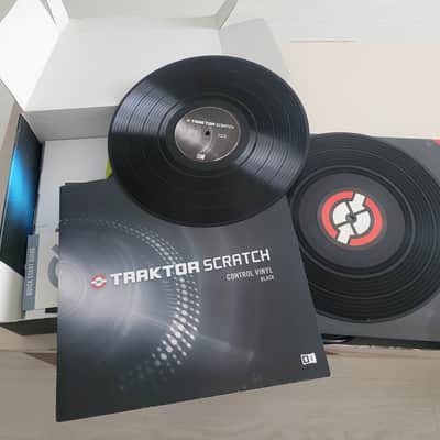 Native Instruments Traktor Scratch Duo + Audio 4 DJ DVS System + Timecode Vinyl image 5