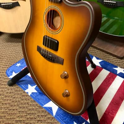Fender Acoustasonic® Standard Jazzmaster®, Honey Burst image 4