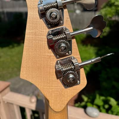 LAKLAND 1ST JOE OSBORN USA SIGNATURE MODEL BASS GUITAR MADE - LIKE NEW 1998 - Shoreline Gold image 9