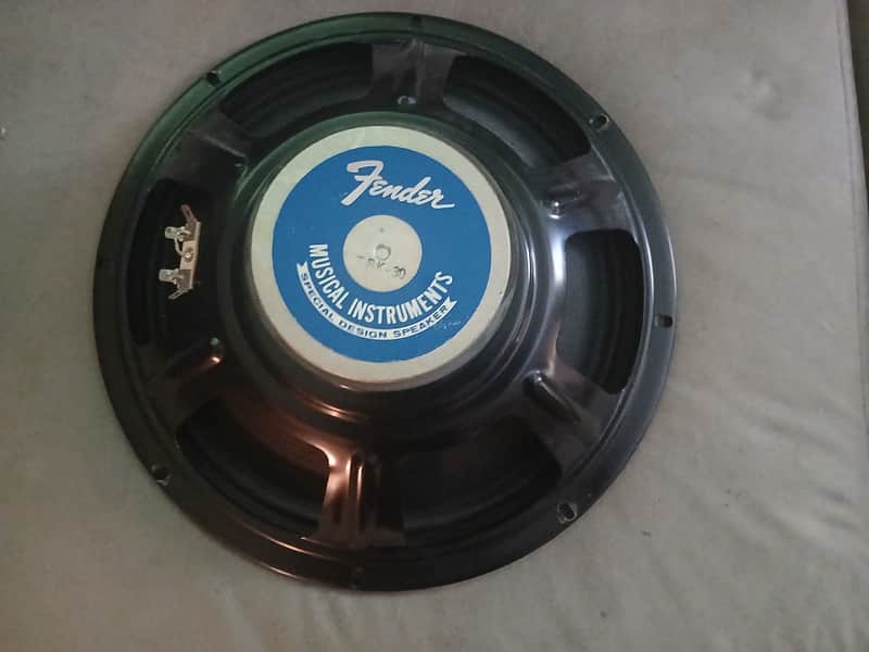 Fender 40w guitar speaker (like new) image 1