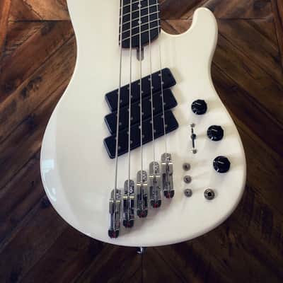 Payson HyperCharger White image 1