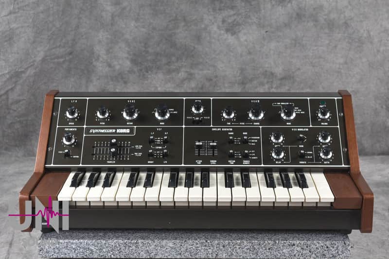Korg 770 Analog Synthesizer | Reverb Canada