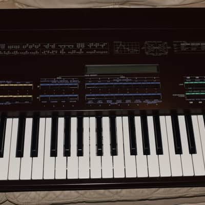 Yamaha DX5 Programmable Algorithm Synthesizer 1985 - 1987 - Black
