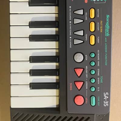 Casio SA-35 32-Key Portable Synthesizer 1992 - Black image 6