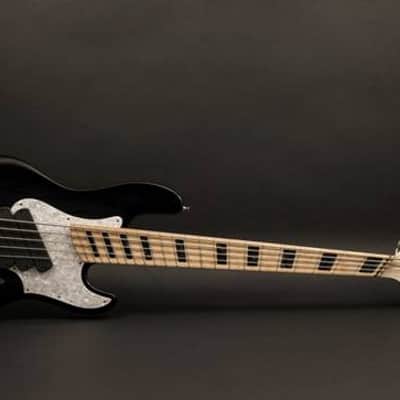 Dingwall Custom J 5 string with hipshot 2017 image 1