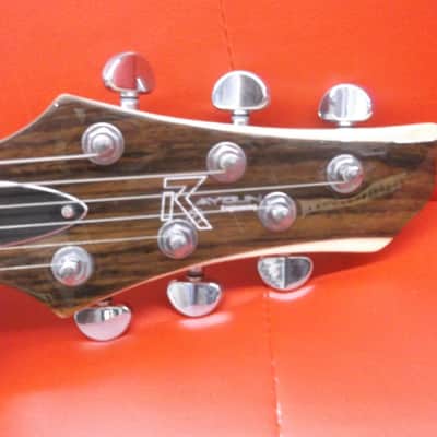 RayGun Model 2 Offset Electric Guitar Dafney Blue: Consignment image 3