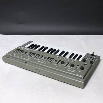 Roland SH-101 [256369] (09/01) image 6