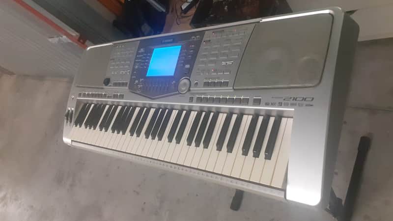 Yamaha psr 2100 Digital Keyboard with original power supply | Reverb