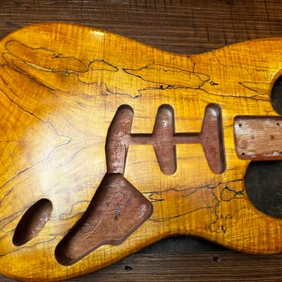 Mulholland Mod Strat Style body image 1