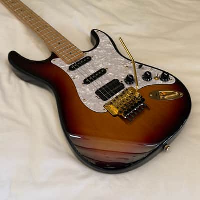 Carvin Bolt HSS Floyd Rose - Custom Shop Strat Killer - Made in USA - Sunburst - Free Pro Setup image 4