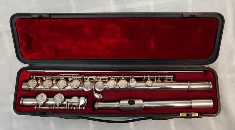 Querflöte Yamaha YFL-211 S II inklusive original Koffer Flöte Silber image 1