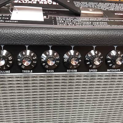 Fender Tone Master Deluxe Reverb 2-Channel 22-Watt 1x12" Digital Guitar Combo 2019 - Present Black image 1