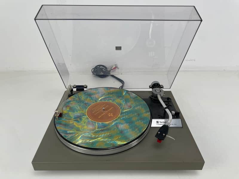 Technics - SL-20 - Belt-Drive Turntable - AT-10 stylus - Inc. Dustcover/Dust-Bug image 1