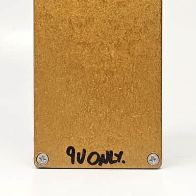 used Tate Fx Raise The Dead Germanium in Lockdown Gold #003, Mint Condition with Box! image 7