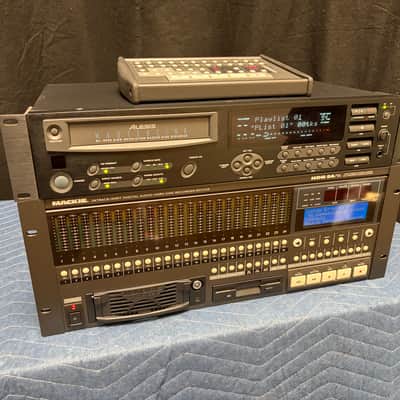 Package Deal: Mackie HDR24/96 24-Track 24-Bit Digital Audio HD Recorder / Alesis Master Link ML-9600 /with Mackie Remote image 1