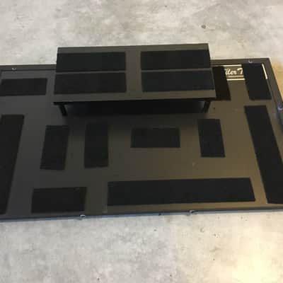 28X16 TrailerTrash Pedalboard & Case image 2